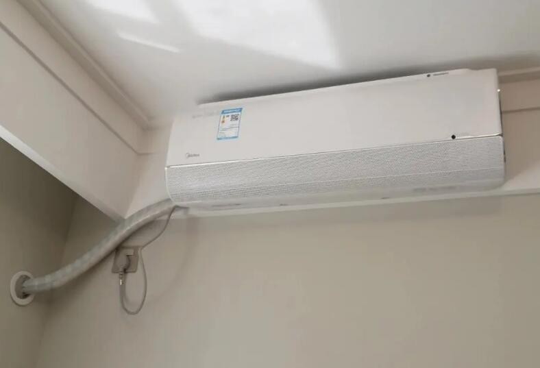 從機械旋鈕到智能樞紐：空調控制器的進化之路與未來想象